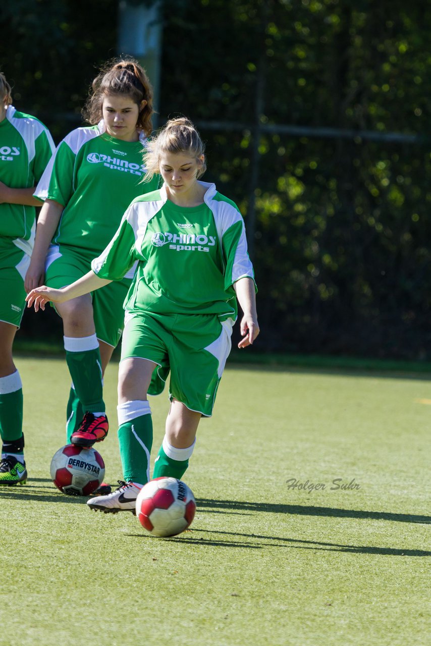 Bild 150 - C-Juniorinnen Kaltenkirchener TS - TuS Tensfeld : Ergebnis: 7:0